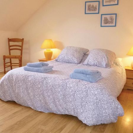 3 Bedroom Cozy Home In Brucheville Carentan-les-Marais Eksteriør billede